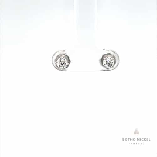 Ohrstecker aus 18 Karat Weissgold mit Brillanten in einer Krappenfassung zus. 0.50ct., Botho Nickel Schmuck Hamburg, Juwelier und Goldschmiede