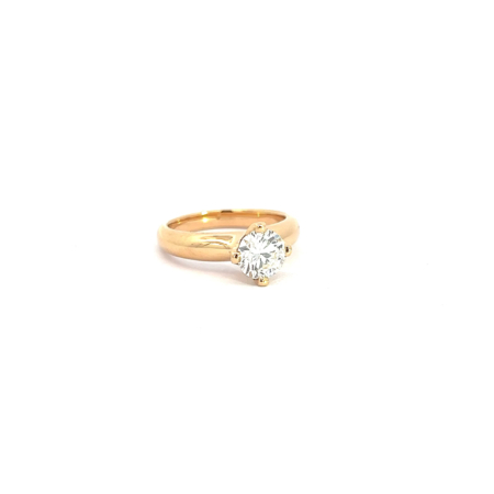 Ring aus 18 Karat Gelbgold mit Brillant 1 ct. in einer Botho Nickel Krappenfassung, Botho Nickel Schmuck Hamburg Juwelier und Goldschmiede